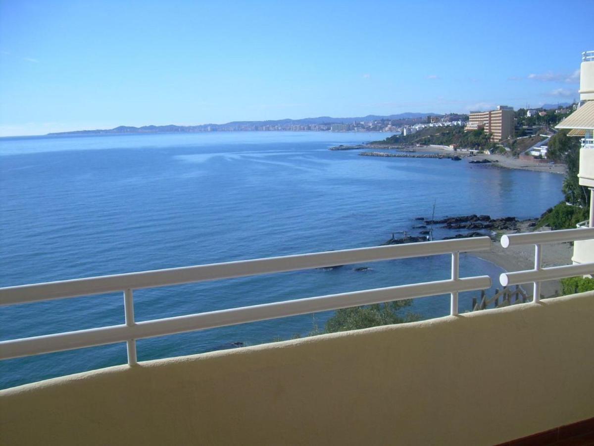 Holidays2Benalmadena Torrequebrada Sea View Front Beach With Pool Parking & Terraces Benalmádena Exterior foto