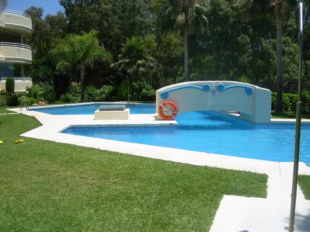 Holidays2Benalmadena Torrequebrada Sea View Front Beach With Pool Parking & Terraces Benalmádena Exterior foto