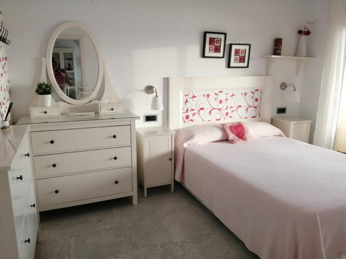 Holidays2Benalmadena Torrequebrada Sea View Front Beach With Pool Parking & Terraces Benalmádena Exterior foto