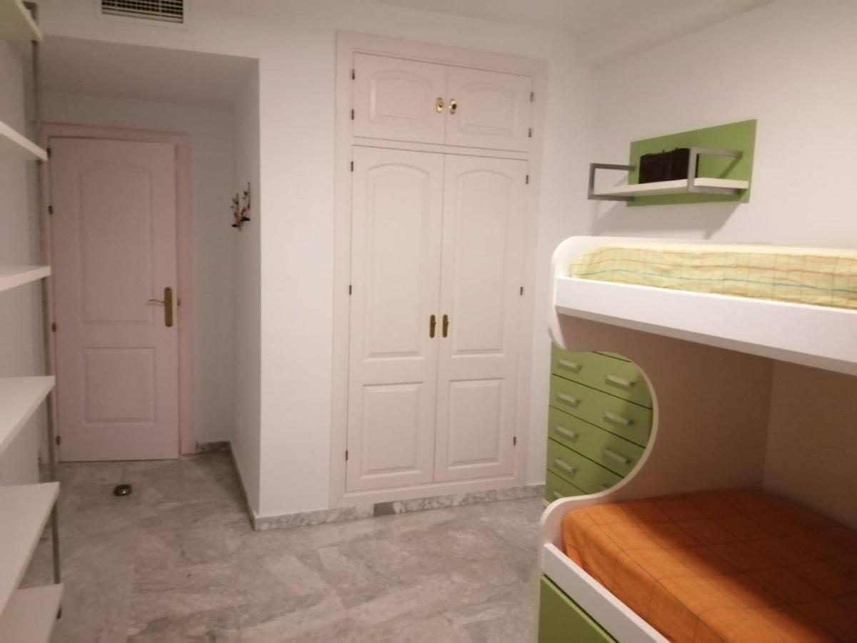 Holidays2Benalmadena Torrequebrada Sea View Front Beach With Pool Parking & Terraces Benalmádena Exterior foto