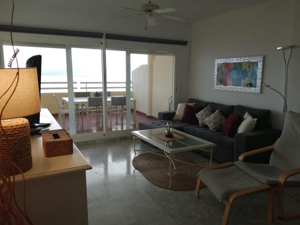 Holidays2Benalmadena Torrequebrada Sea View Front Beach With Pool Parking & Terraces Benalmádena Exterior foto