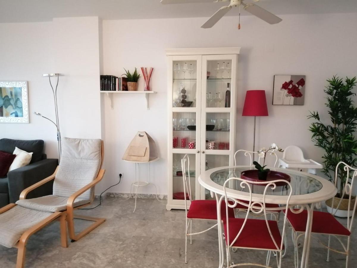 Holidays2Benalmadena Torrequebrada Sea View Front Beach With Pool Parking & Terraces Benalmádena Exterior foto