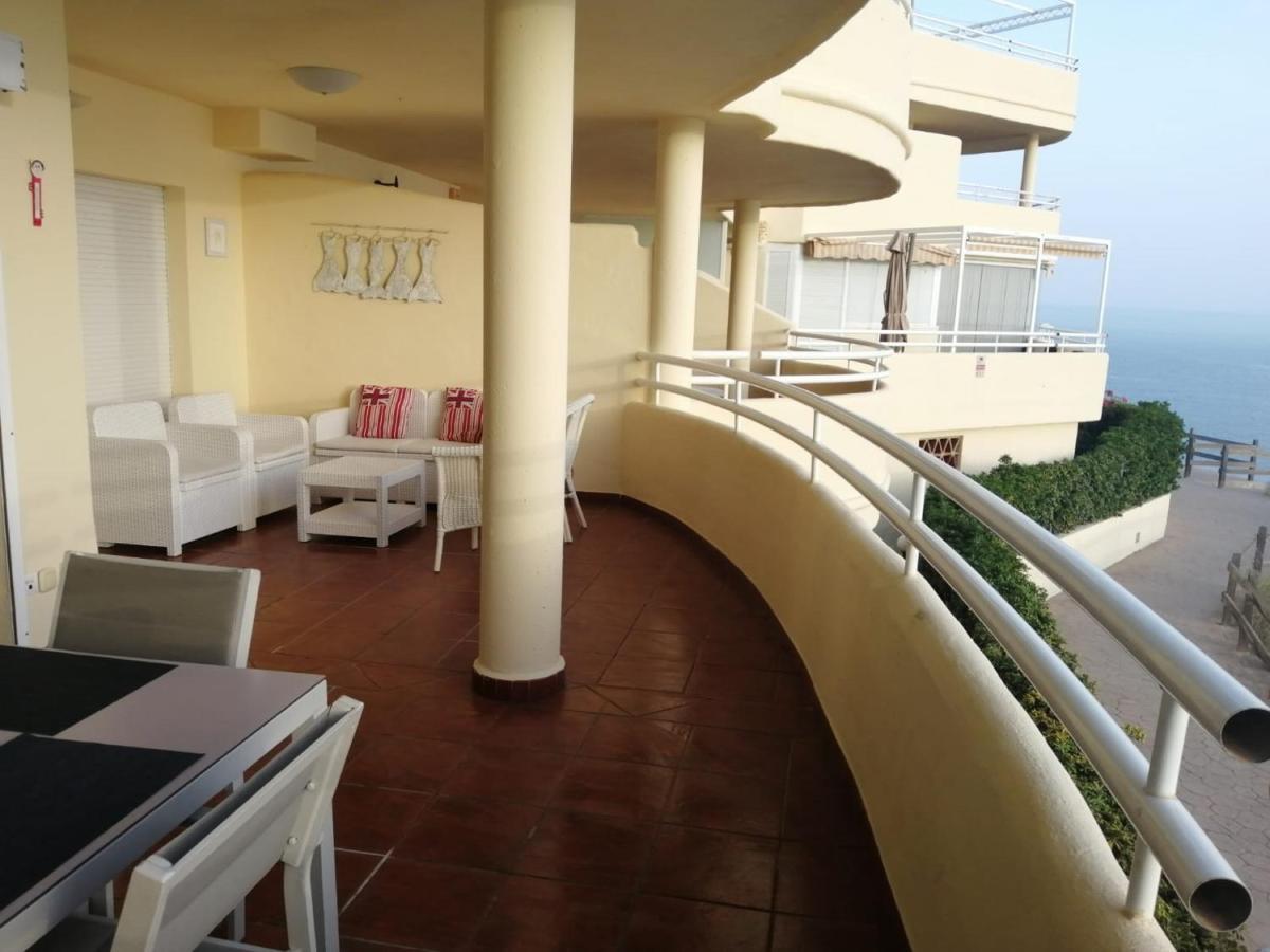 Holidays2Benalmadena Torrequebrada Sea View Front Beach With Pool Parking & Terraces Benalmádena Exterior foto